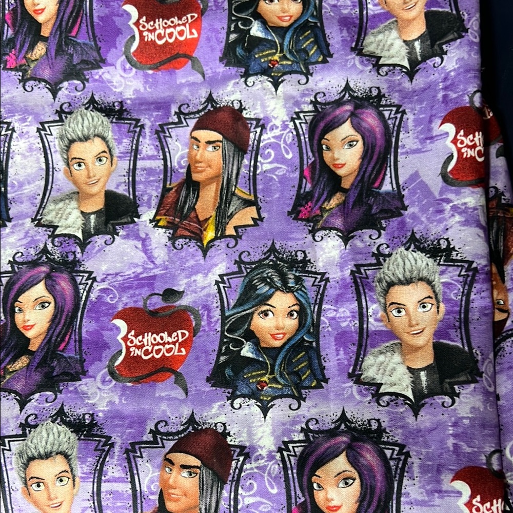 Disney Descendants Purple Fabric Large 33x44